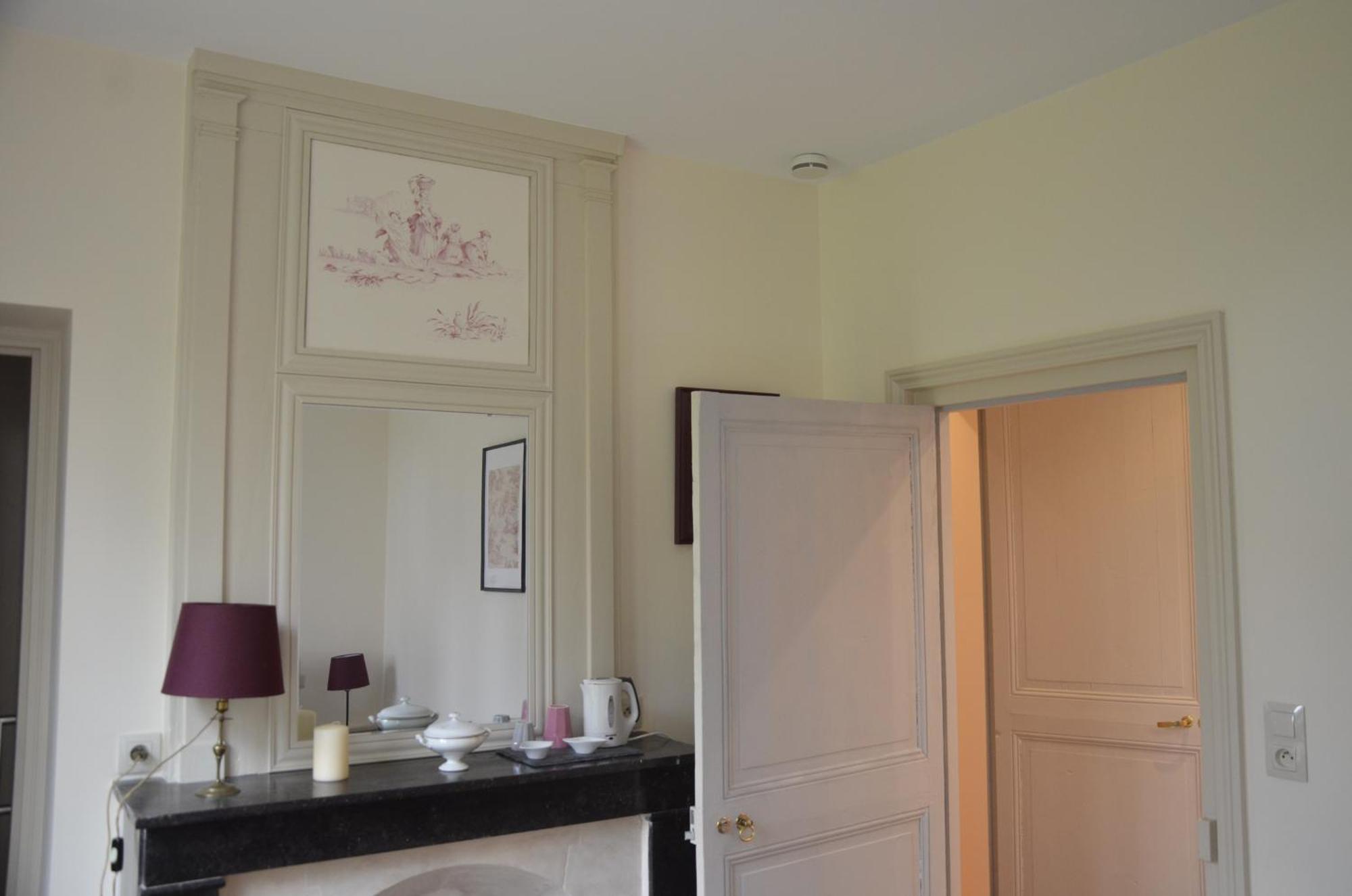 Le Gite Du Bas Manoir Bretteville-sur-Odon Kültér fotó